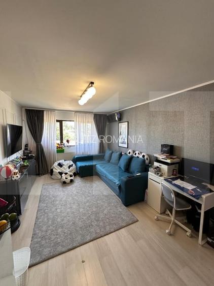 Apartament cu 3 camere, decomandat, Sector 5 Apartament cu 3 camere, decomandat, Sector 5