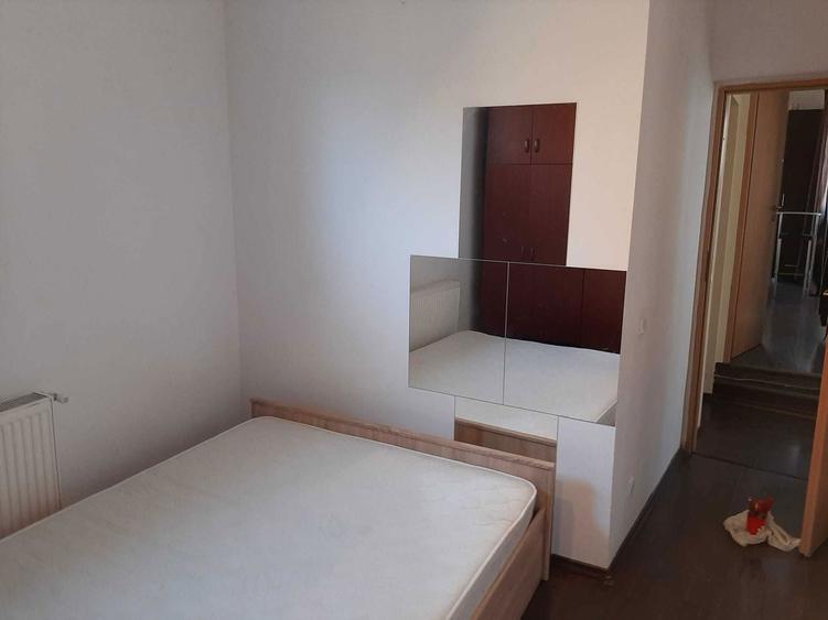 Inchiriez apartament 4 camere Unirii - 7