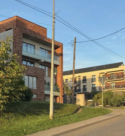 Inchiriez ap 2 camere+parcare,Borhanci - 1