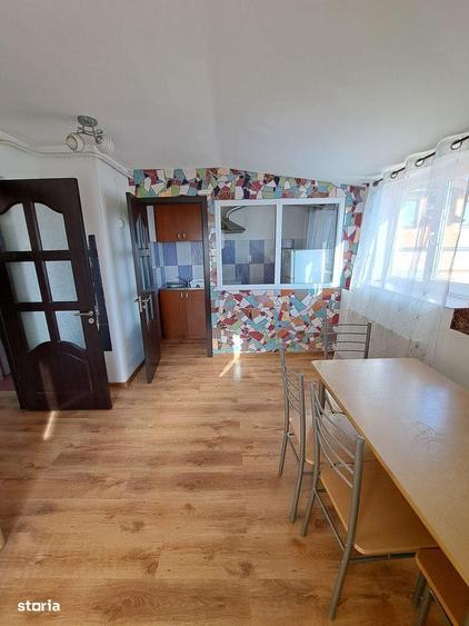 Apartament cu 3 camere semidecomandate, Areni - 13
