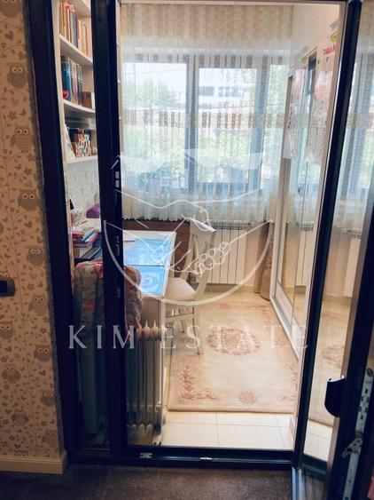 De vanzare apartament 3 camere Faleza Nord - 13