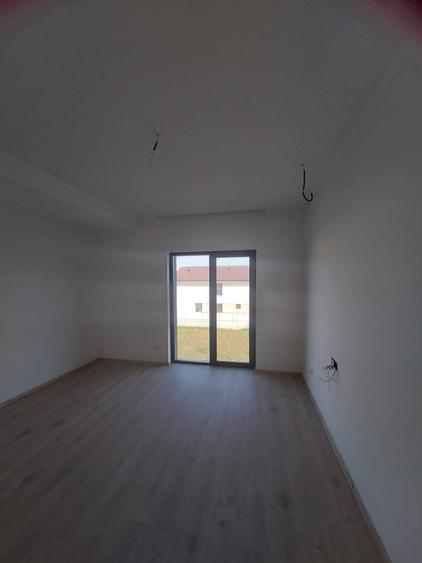 Sanandrei – ½ Duplex  4  Camere - 7
