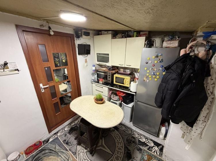 Vilă cu 2 corpuri, acces auto, curte – Republica / Industriilor - 4