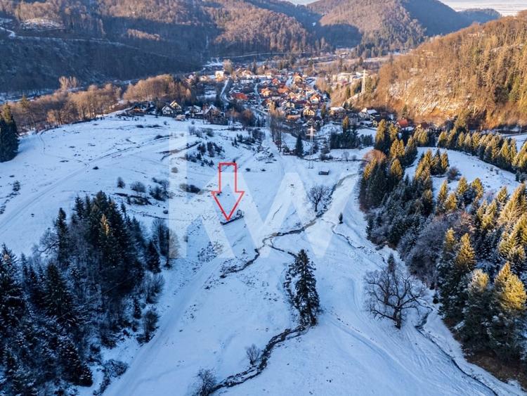 Teren pentru turism / complex vile la intrare in CANIONUL ȘAPTE SCĂRI - 8