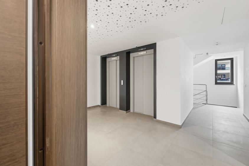 STUDIO - ZONA PIPERA - LOC PARCARE INCLUS - SECURIZAT 24/7 - COMISION 0% - 7