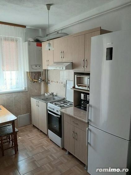 Garsoniera de inchiriat in zona Crangasi aproape de metrou cu centrala proprie - 2