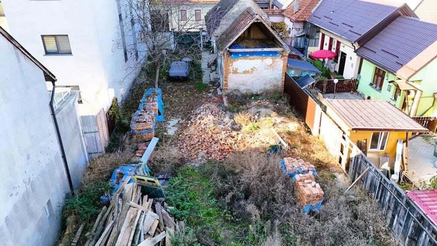 Lot teren de 597 mp | Casa renovabila | (PUZ si CU Bloc P+2+M etaje) - 12