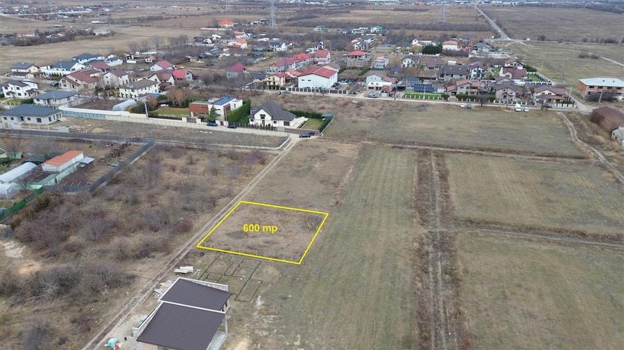 Teren intravilan 600 mp, zona str Vlad Tepes , dechidere 25m - 3