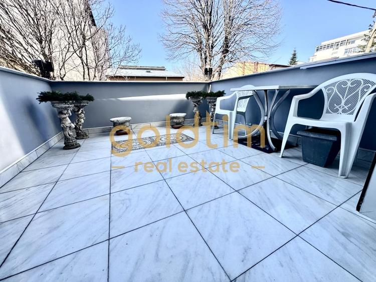 VILA SUPERBA RENOVATA COMPLET 500MP/12 CAMERE/TERASE/GARAJ 2 LOCURI/AVIATORILOR - 10