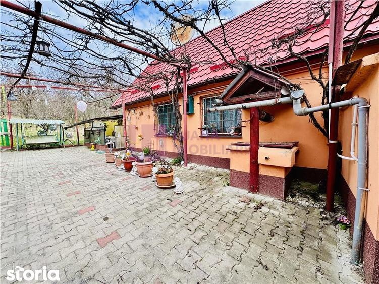 Casa individuala de vanzare in Nucet | Rosia | teren 747 mp | livada, - 11