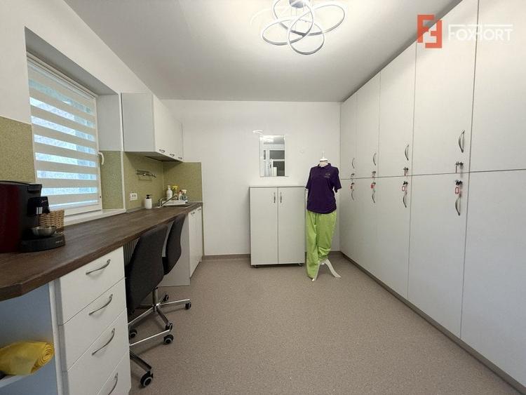 Spațiu comercial, de 340 mp, în Moșnița Nouă