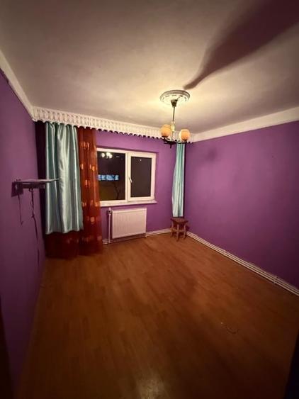 Etaj 2 - Dacia - Piata - 3 camere decomandat - liber - 9