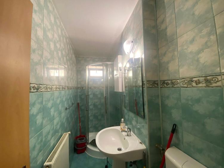 Apartament modest 2 camere de inchiriat zona Cedonia - Str Aleea Haiducului - 8