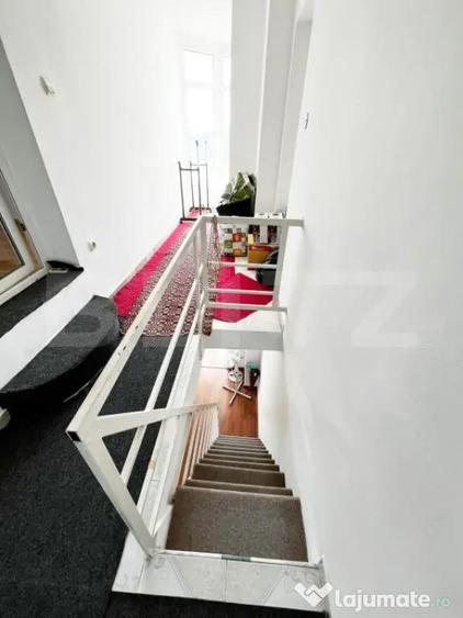 Apartament pe 3 etaje, 150 mp, terasa 40 mp, panorama, zona - 4