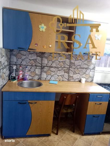 Casa de inchiriat Calimanesti, 150 mp, teren 450 mp, panouri fotovolta - 1