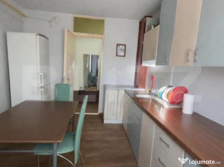 Apartament 3 camere, 70 mp, zona Blocuri - Campia Turzii - 1