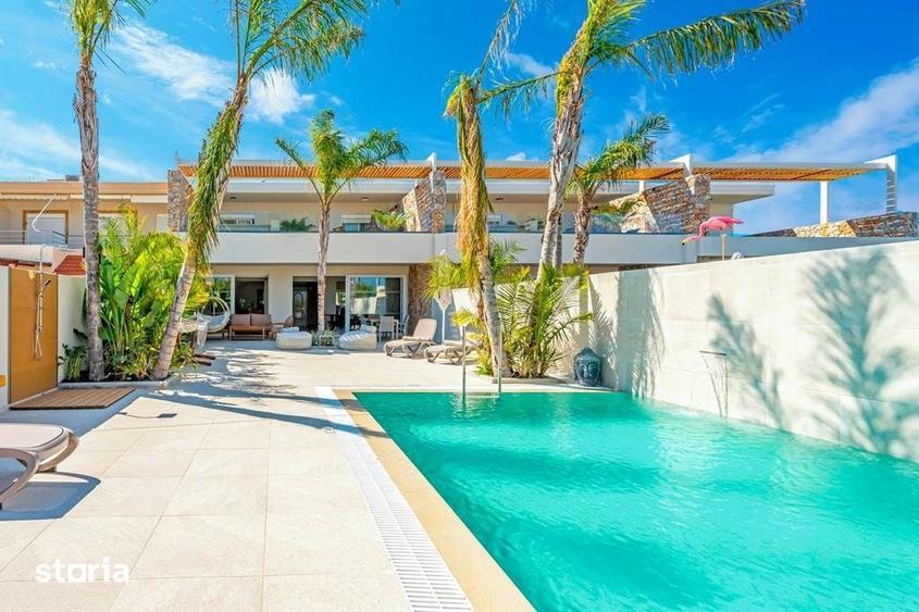 Vila exclusivista cu vedere la Lac - 1