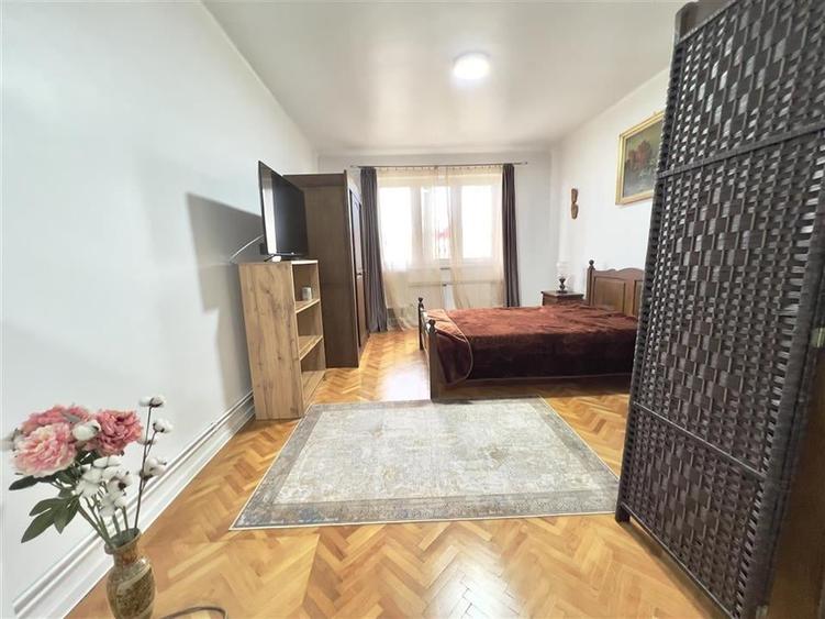 GARSONIERA DE INCHIRIAT |  CENTRU | ORADEA - 4