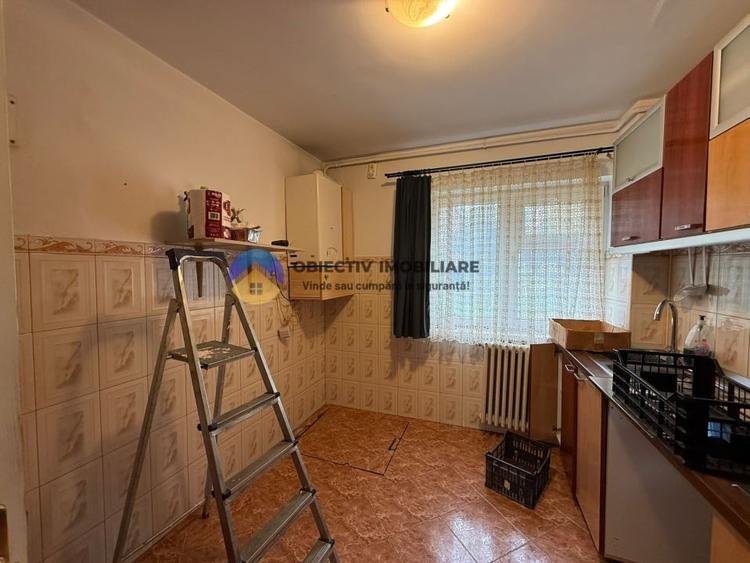 Apartament de vanzare - 2 camere - Precista / Parter - 10