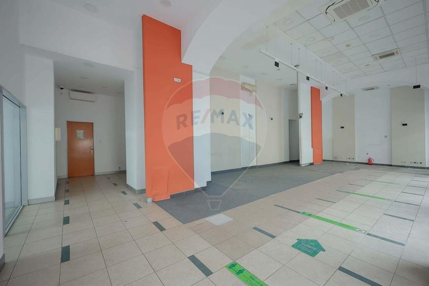 Spatiu comercial de 360mp de inchiriat, Piata Unirii - 2