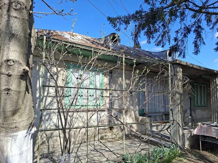 Casa de vanzare in loc. Macin jude?ul Tulcea Str. Vanatori , nr. 34 - 5