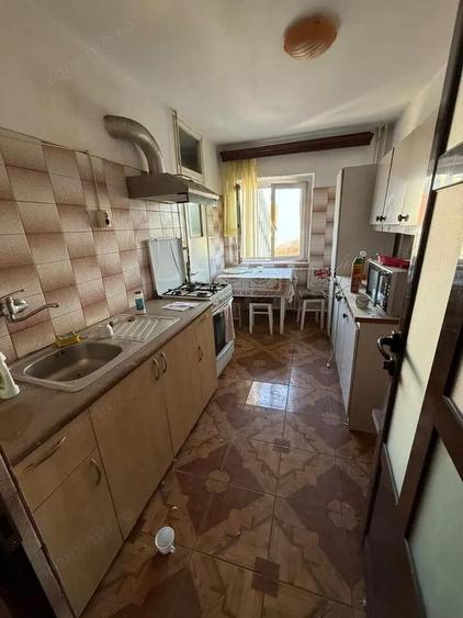 ULTRACENTRAL-2c, 1A, 56mp utili,3/4, din1988 - 72500 euro - 4