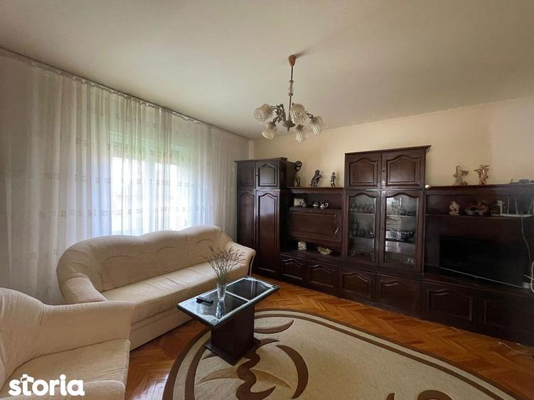 Casa de vanzare in Va?caunatura, lini?te ?i confort modern- 72000 Eur - 6