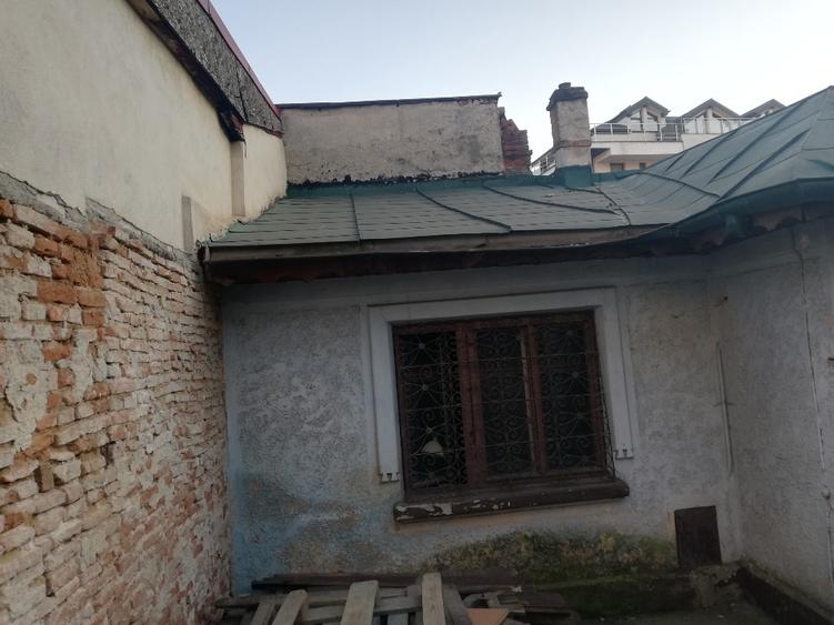 Piata Victoriei teren cu casa demolabila - 4