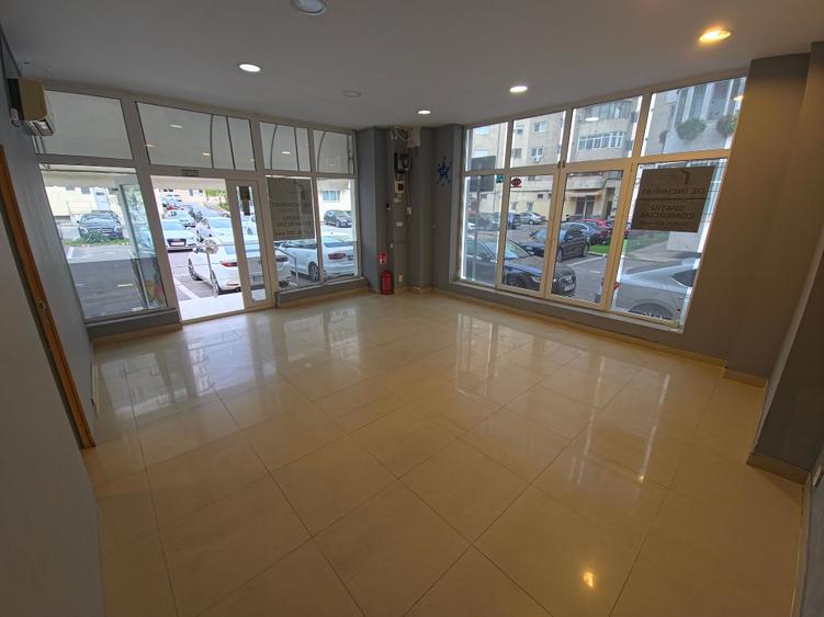 Spațiu comercial 35 mp de închiriat  zonă Stadion Constanța vad excelent - 9