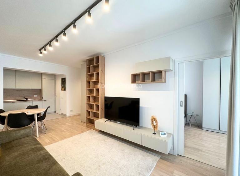 Apartament cu 2 camere decomandat în Bucureștii Noi Apartament cu 2 camere decomandat în Bucureștii Noi
