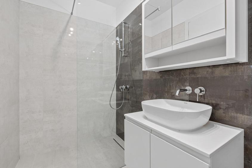 APARTAMENT HERASTRAU + LOC DE PARCARE - COMISION 0% - 18