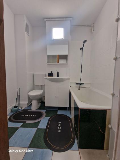 Inchiriez garsoniera - 2