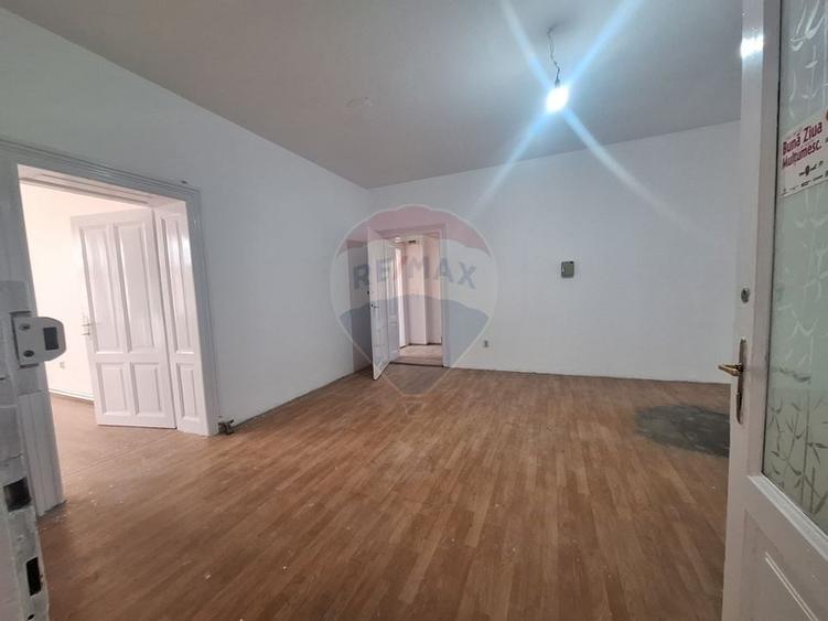 spatii birou sau cabinet, avocat, contabil, medic, psiholog,etc - 2