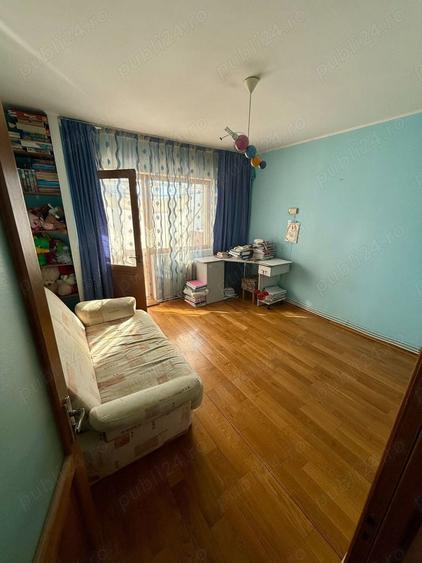 Vand apartament cu 2 camere decomandat + garaj - 3