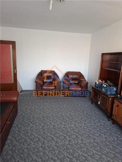 Apartament de vanzare cu 4 camere, zona Mihai Bravu - Baba Novac - 2