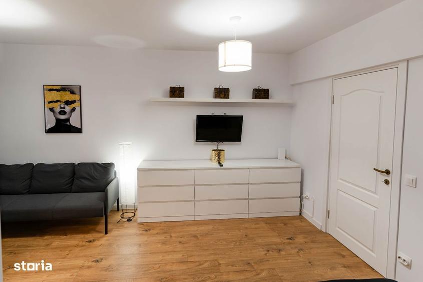 Titan parc metrou 2 minute stradal LUX - 16