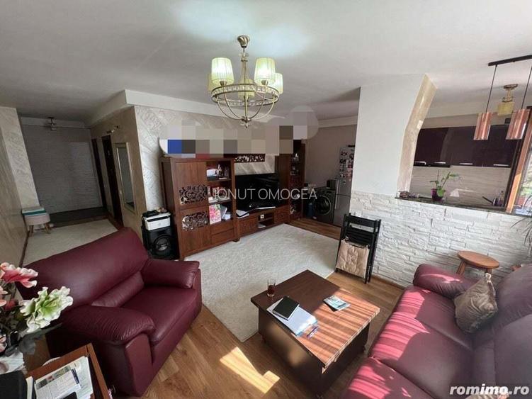 Apartament 3 camere zona Inel 2