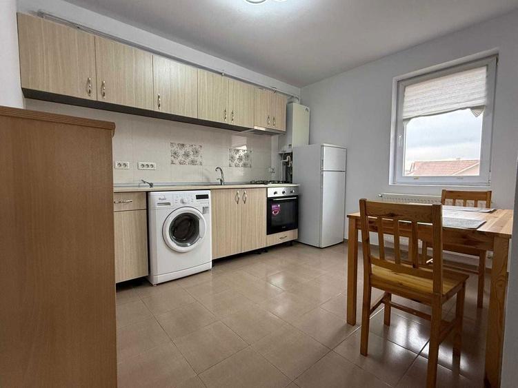 Inchiriez apartament 2 camere. - 2