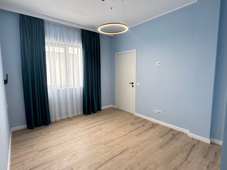 Casa individuala 5 camere - Cartier privat - 300 mp teren - 10