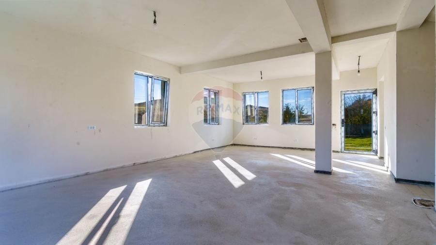 COMISION 0% - Casa / Vila cu 5 camere de vanzare in Sanpaul, Cluj - 5