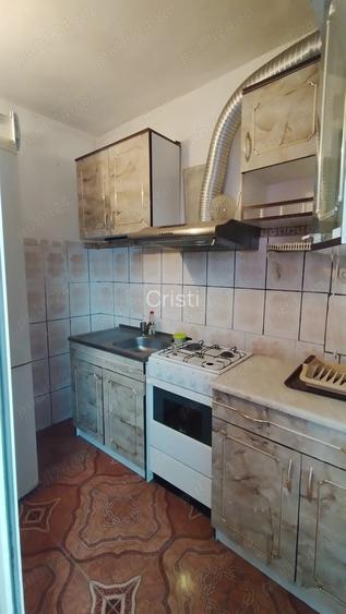 Garsoniera Piata Maratei