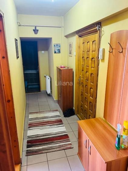 Apartament de închiriat. Apartament de închiriat.