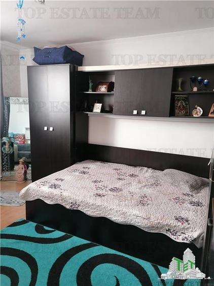 Casă individuală cu 4 camere cu Teren 340 Mp în Glina