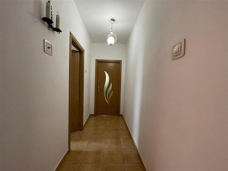 Apartament 3 camere de vanzare zona Ultracentrala Tulcea - 5