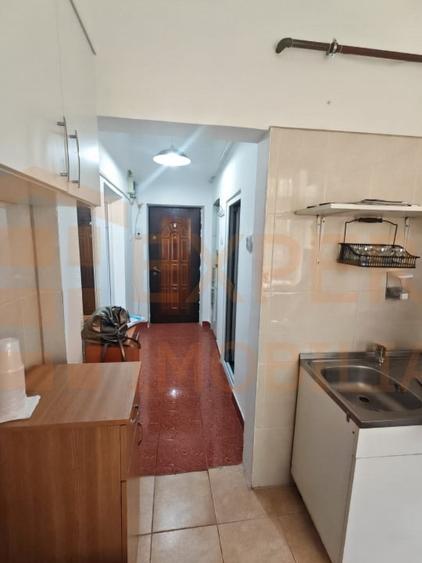 Garsonieră de vânzare Inel II, aproape de Institutul de Marină, boxă 12 mp - 5