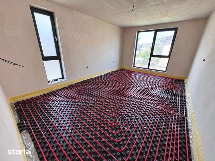 CASA INDIVIDUALA, STRADA ASFALTATA, TOATE UTILITATILE, COMISION 0% - 16