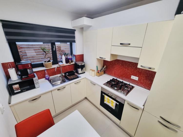 Apartament 2 camere, decomandat, 54 mp, cu terasa 27 mp ,Borhanci - 4