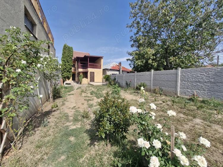 Casa Vila noua, 7 camere, 264mp, teren 1707 mp Calea Timisoarei - 10