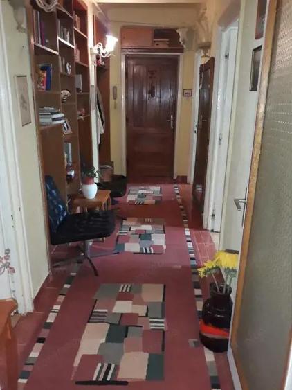 Vanzare apartament cu 3 camere, 75 mp, beci + garaj, ULTRACENTRAL - 9