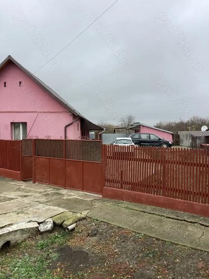 Casa de vanzare in satul Vinatori, comuna Mi?ca, jud. Arad. - 4